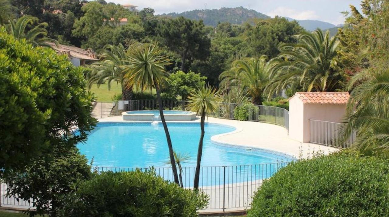 Favone Mini Villa Playa Del Oro Екстериор снимка